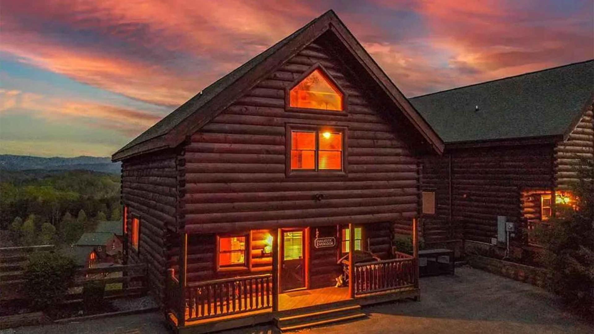 Villa New Majestic 5 Star Amazing View, Pool, Hot Tub! à Pigeon Forge Extérieur photo